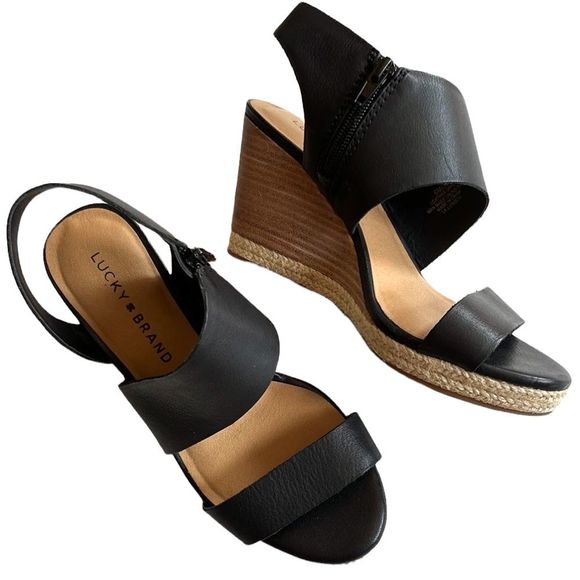 Lucky Brand Shoes - EUC Lucky Brand leather wedge sandals